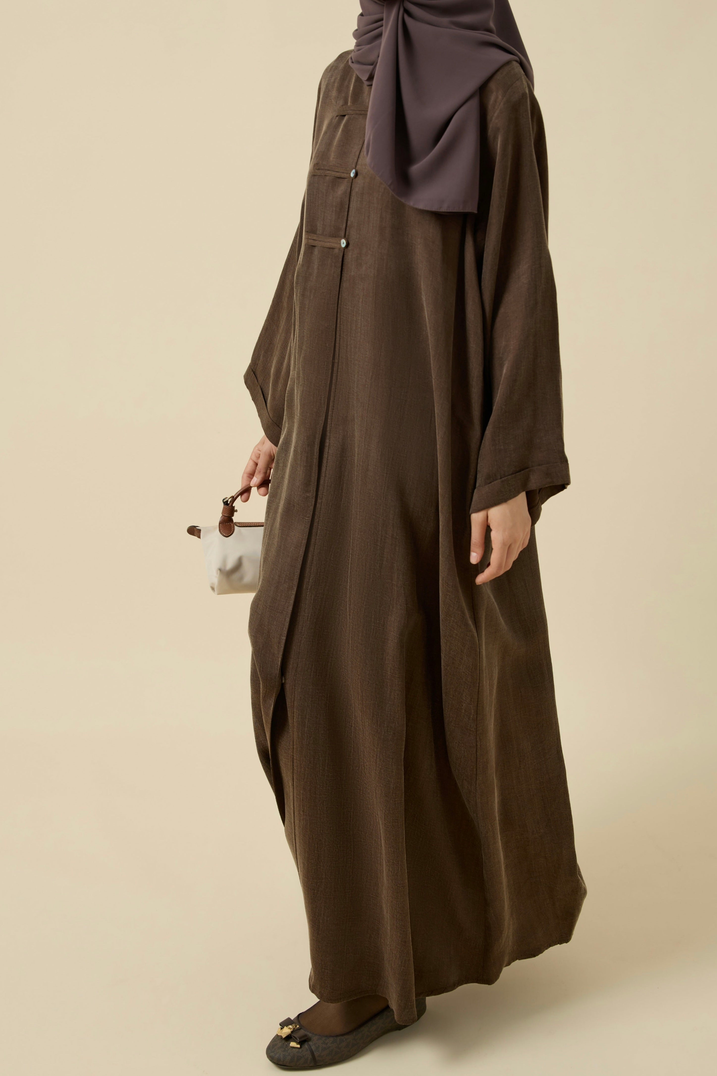 Brit Detaylı Kahverengi Kupra Abaya Hubab Abaya