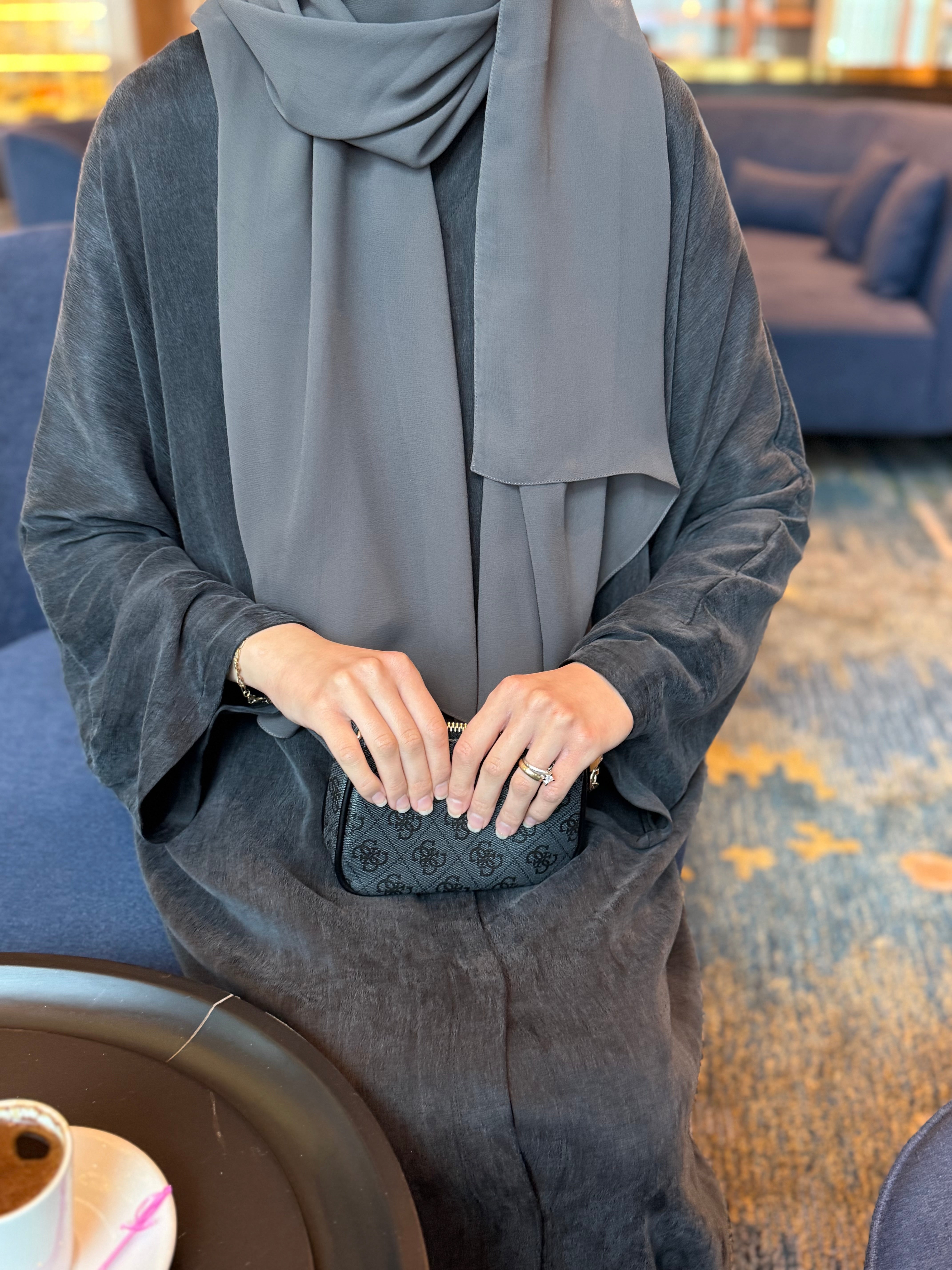 Bambu İpek Antrasit Abaya