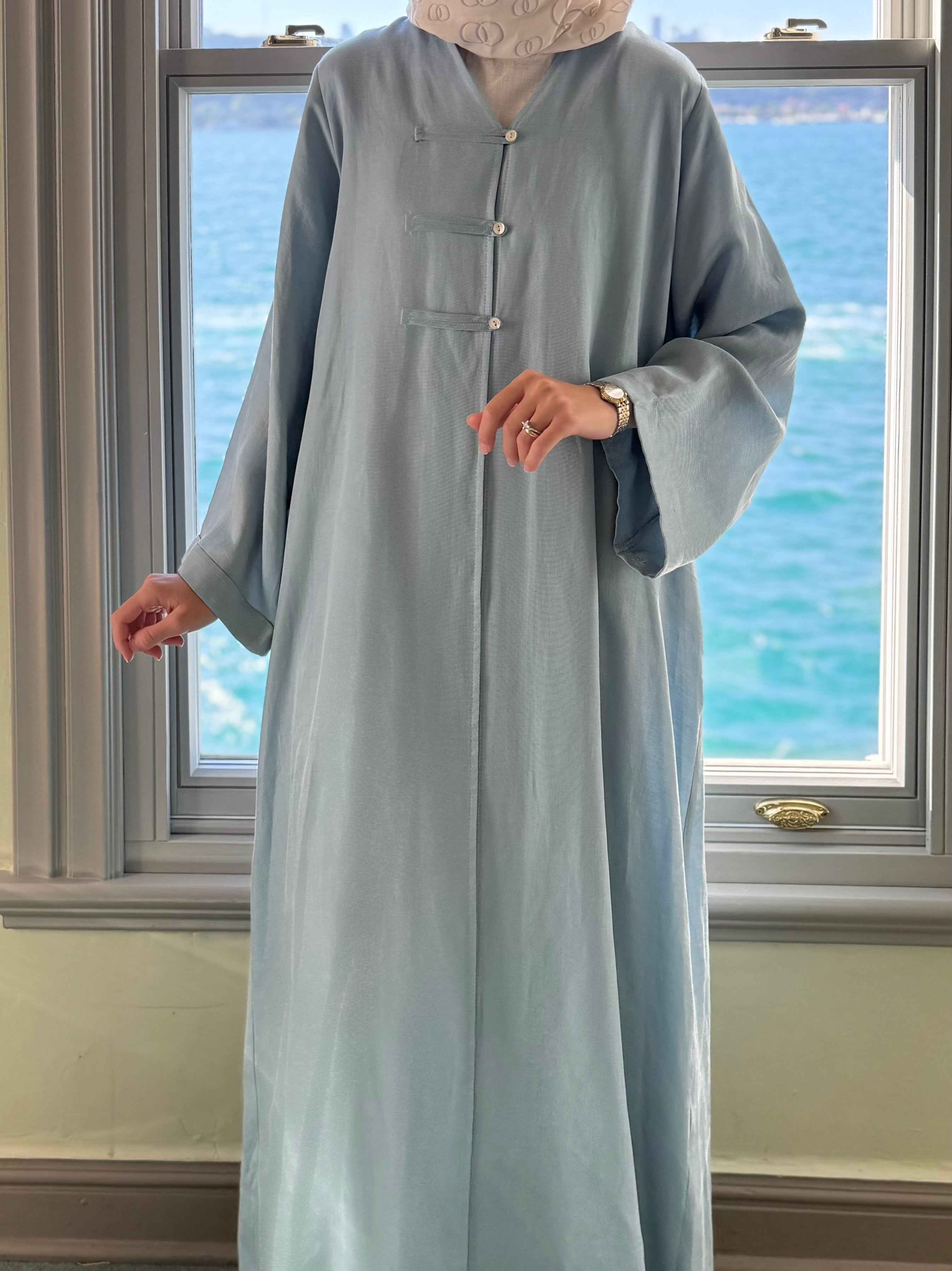 Brit Detaylı Kupra Abaya Hubab Abaya
