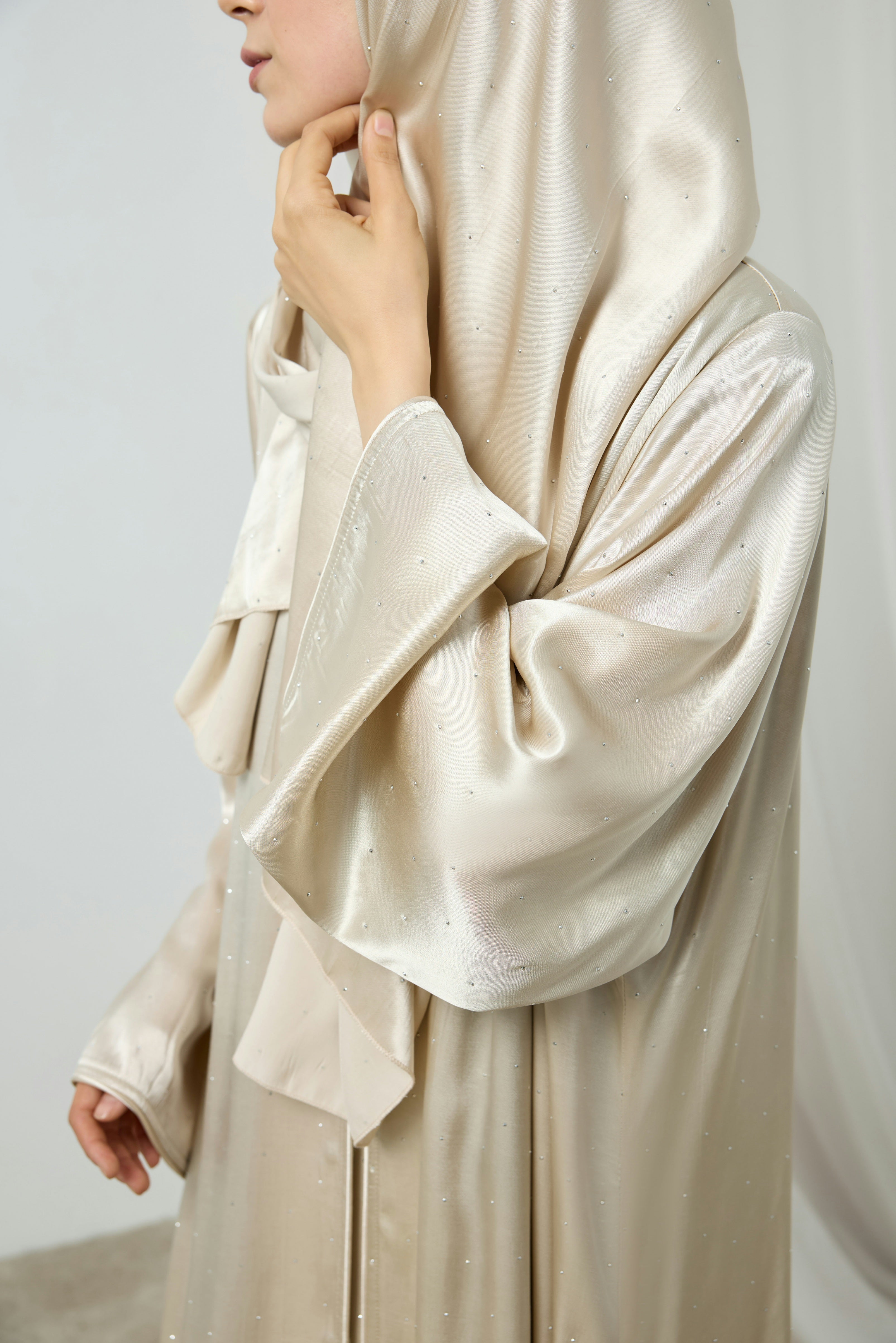 Vanilla Luxe Abaya Hubab Abaya