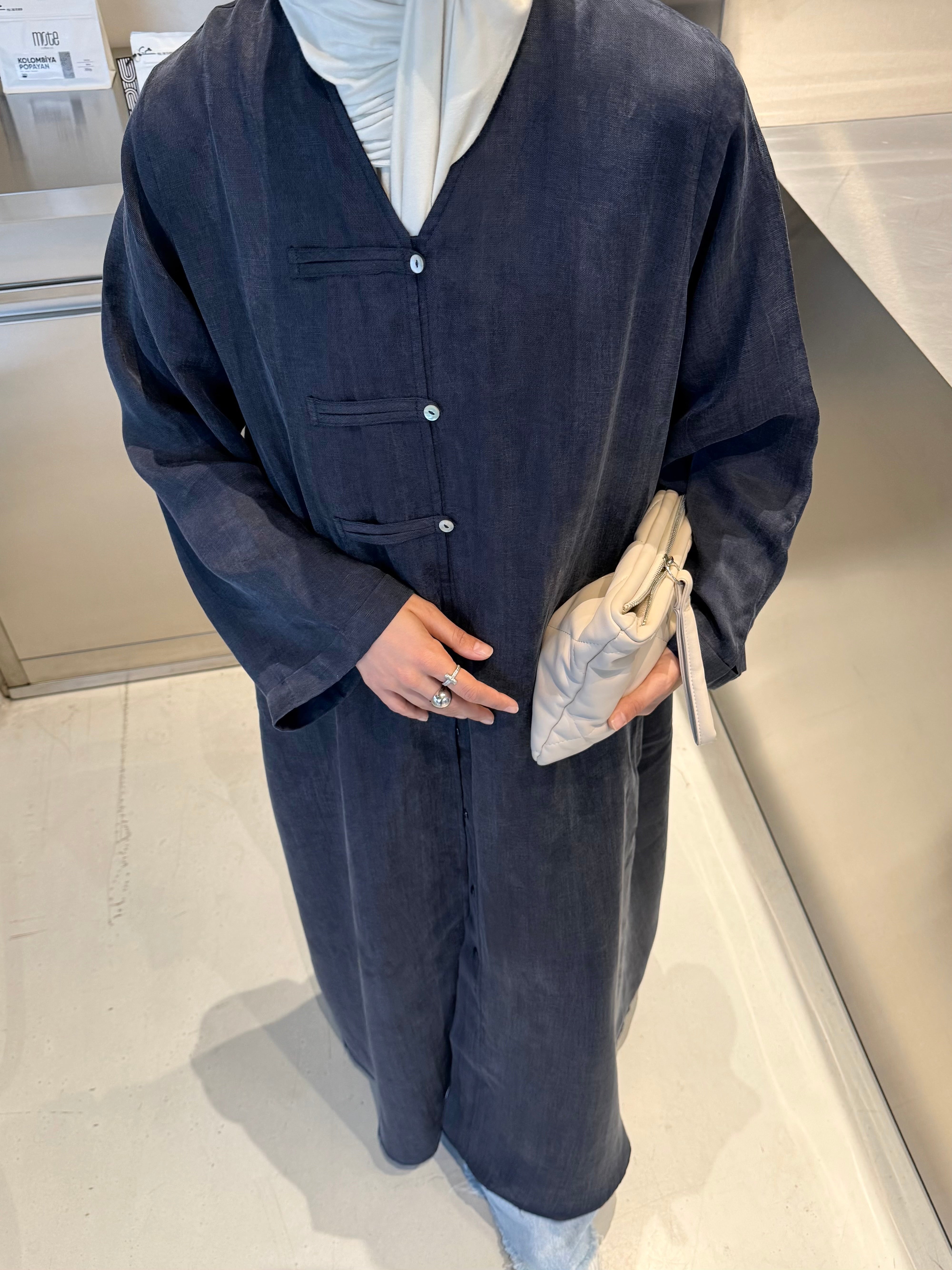 Brit Detaylı Lacivert Kupra Abaya Hubab Abaya