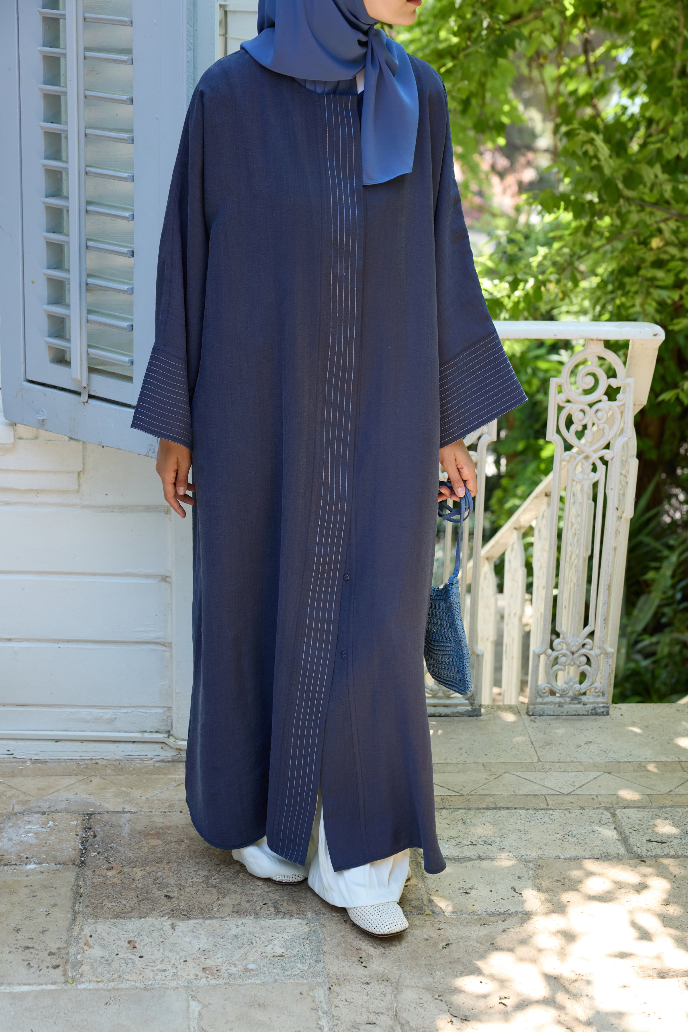 ÇİZGİ DETAYLI LACİVERT TENSEL ABAYA Hubab Abaya