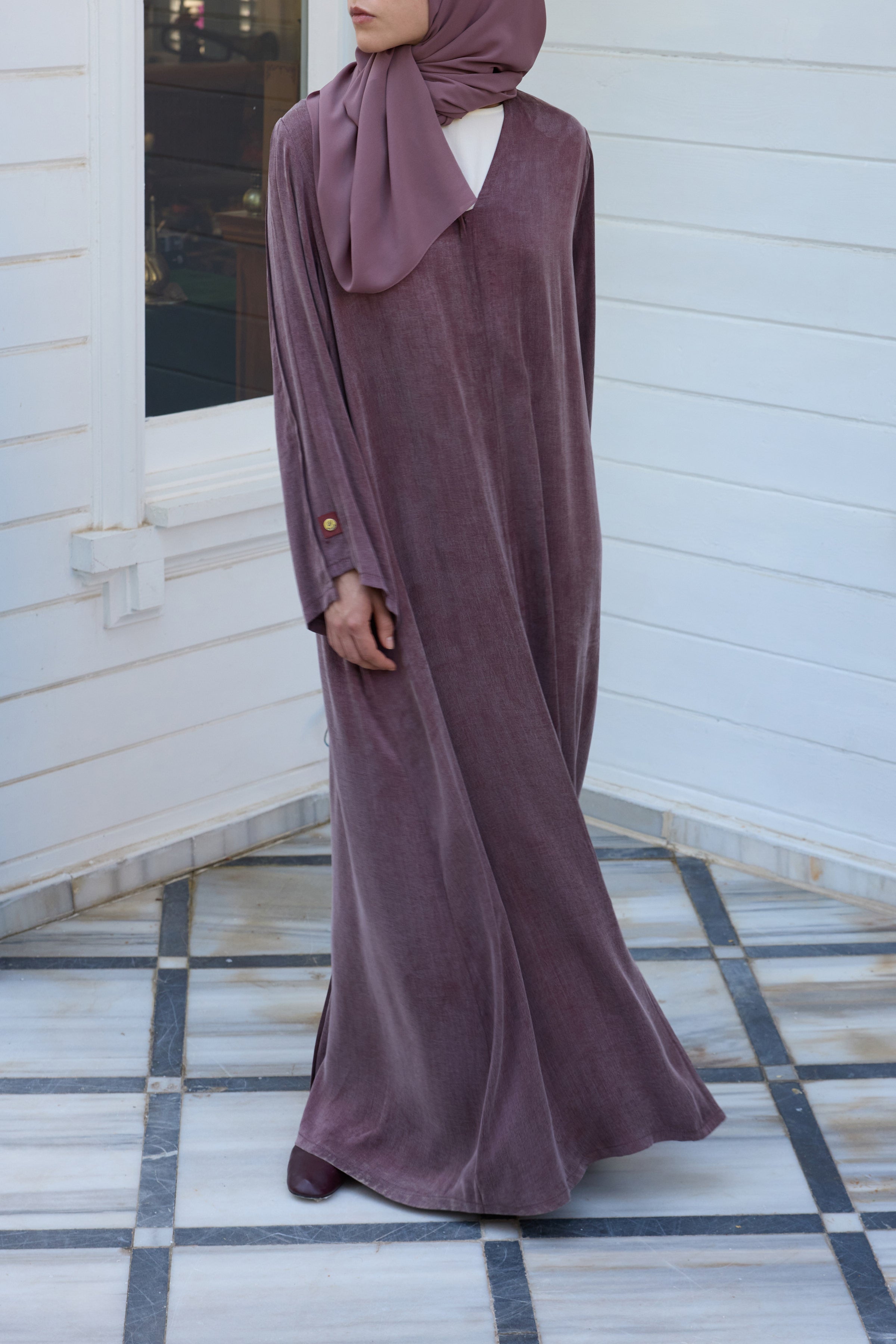 Essential Mürdüm Abaya Hubab Abaya