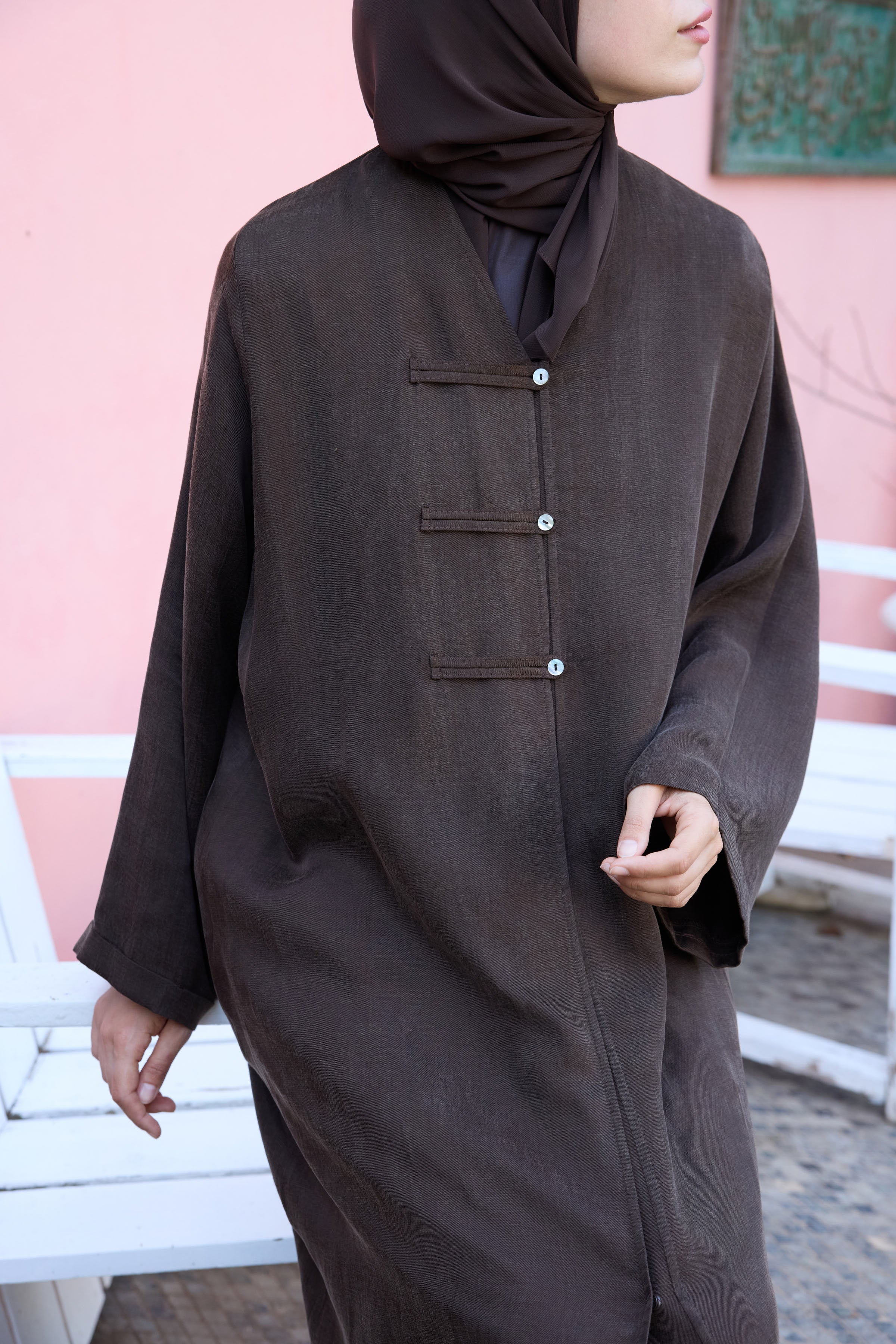 Brit Detaylı Kahverengi Kupra Abaya Hubab Abaya