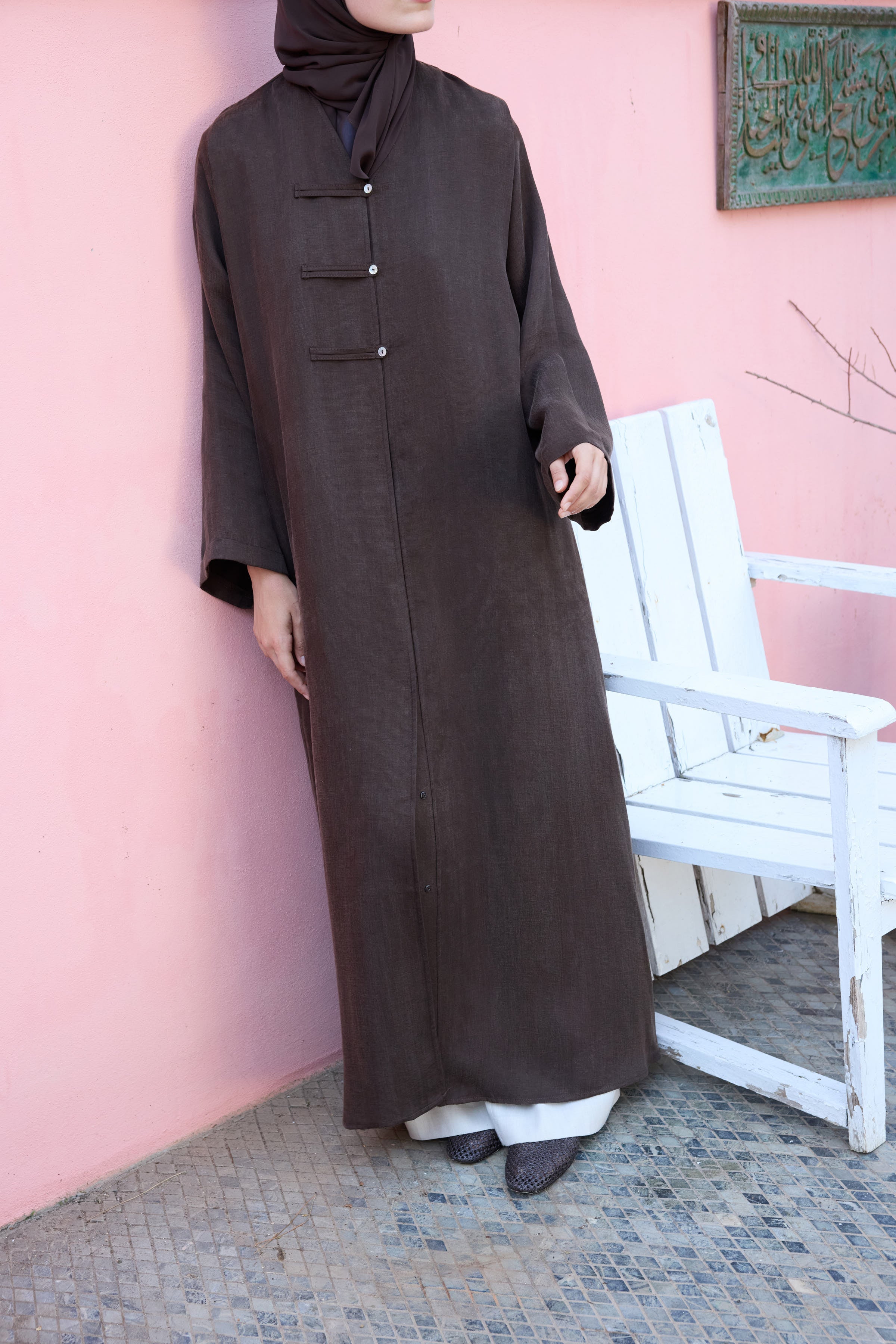 Brit Detaylı Kahverengi Kupra Abaya Hubab Abaya