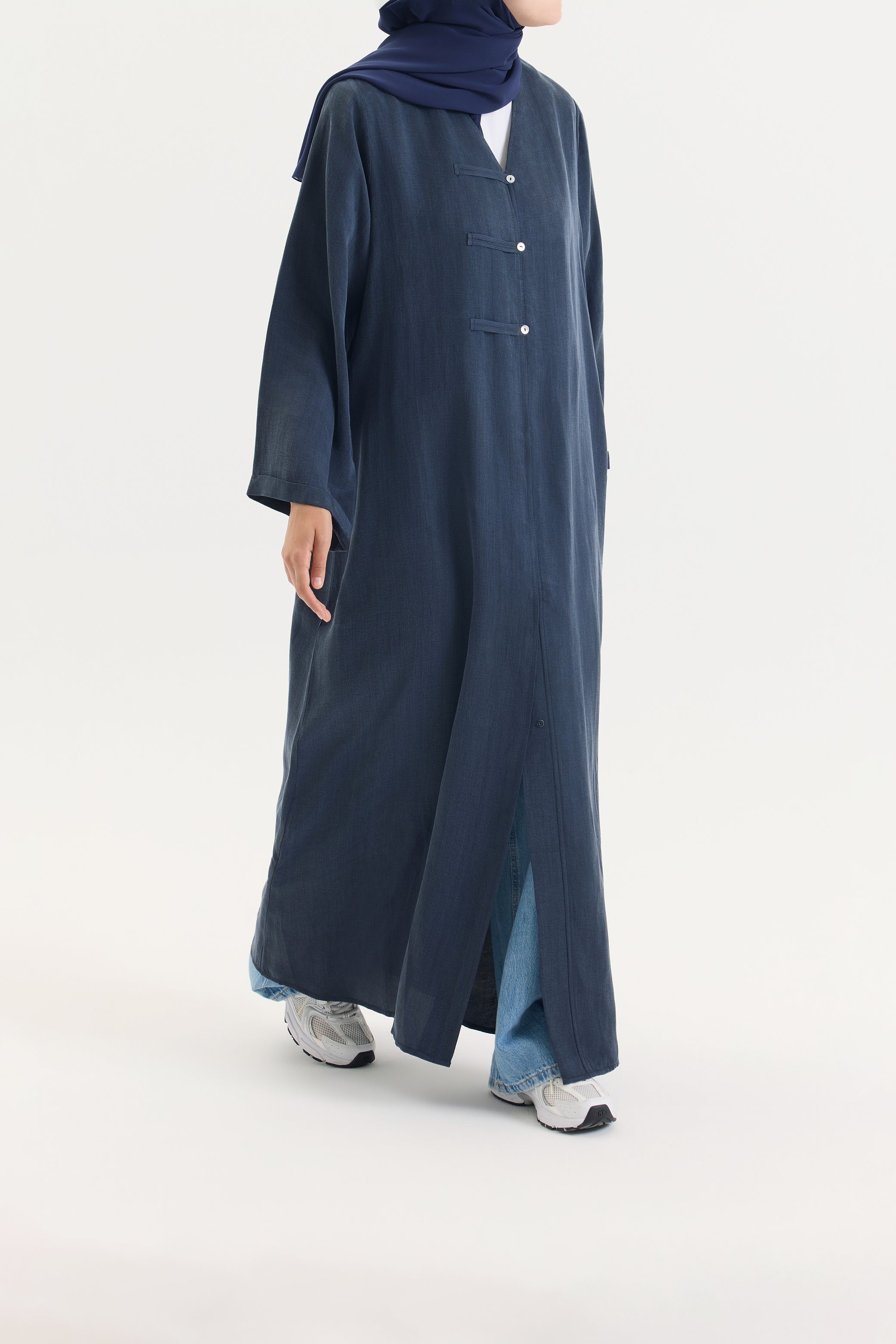 Brit Detaylı Lacivert Kupra Abaya Hubab Abaya
