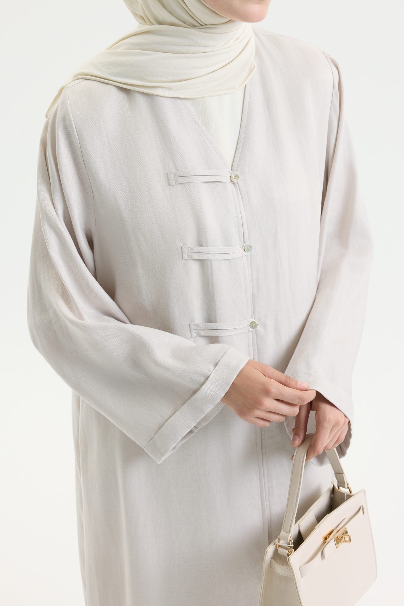Brit Detaylı Sedef Kupra Abaya Hubab Abaya