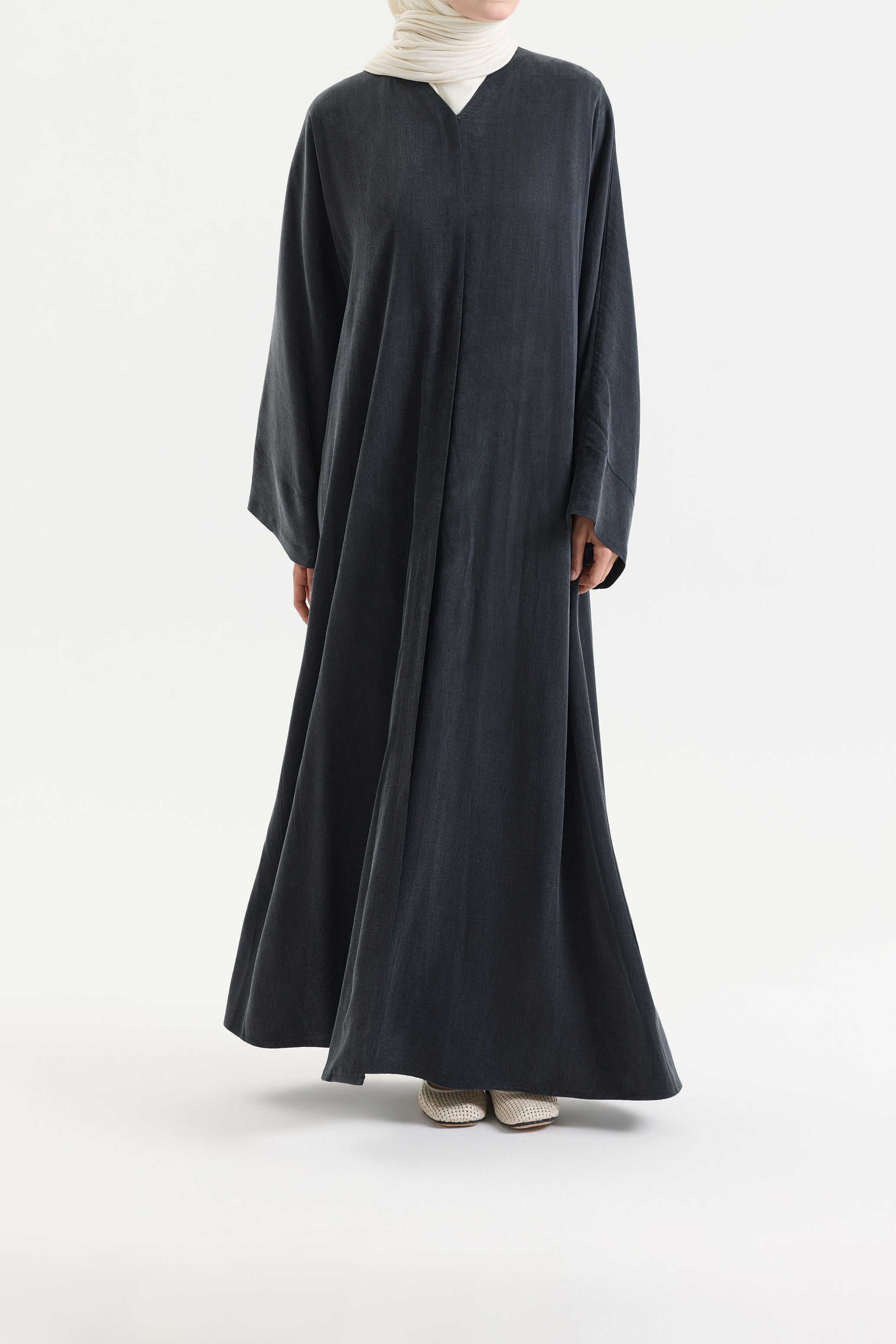 Bambu İpek Antrasit Abaya Hubab Abaya