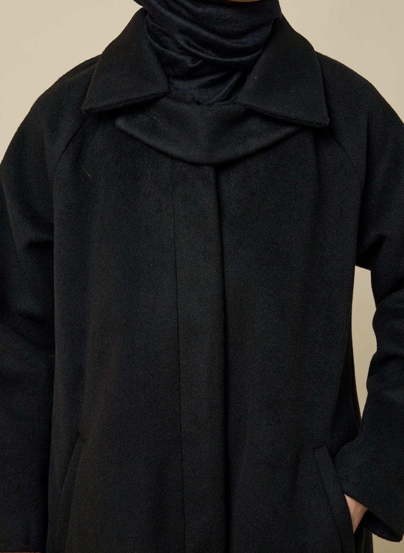 Casual Siyah Kaşe Kaban Hubab Abaya
