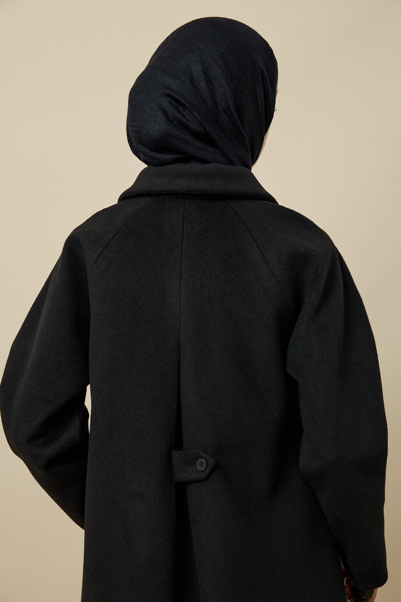 Casual Siyah Kaşe Kaban Hubab Abaya