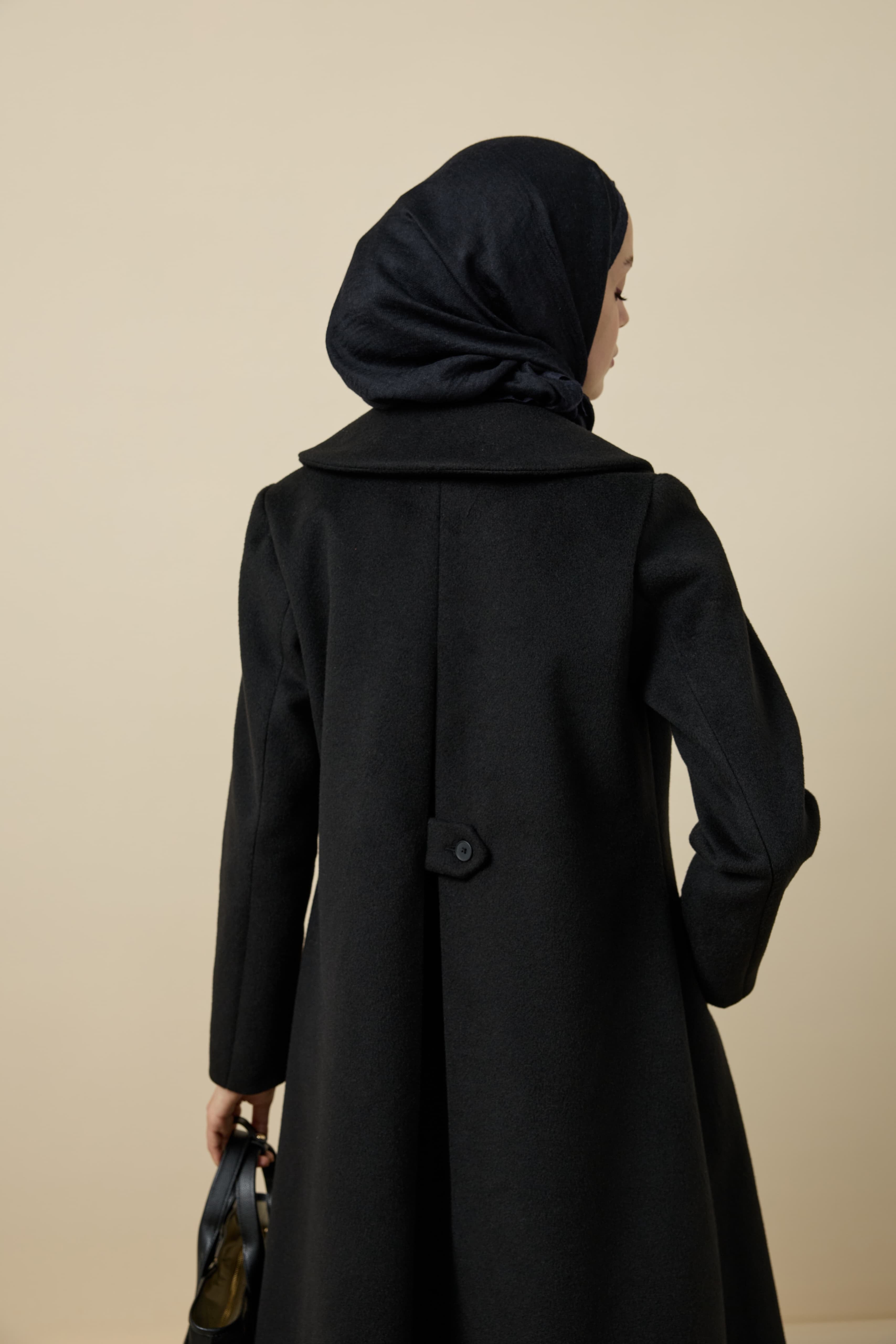 Royal Siyah Kaşe Kaban Hubab Abaya