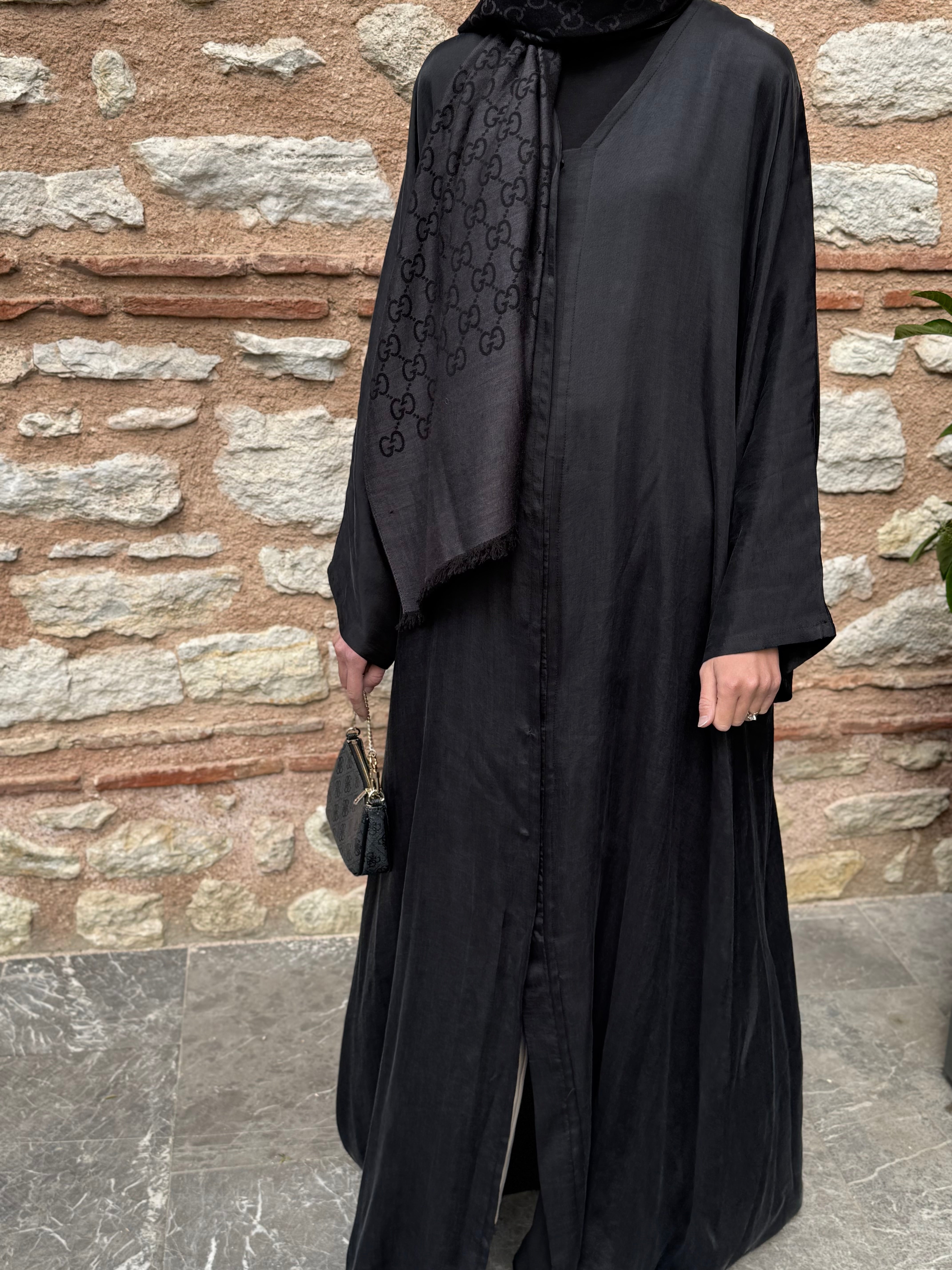 Kupra Siyah Abaya Hubab Abaya