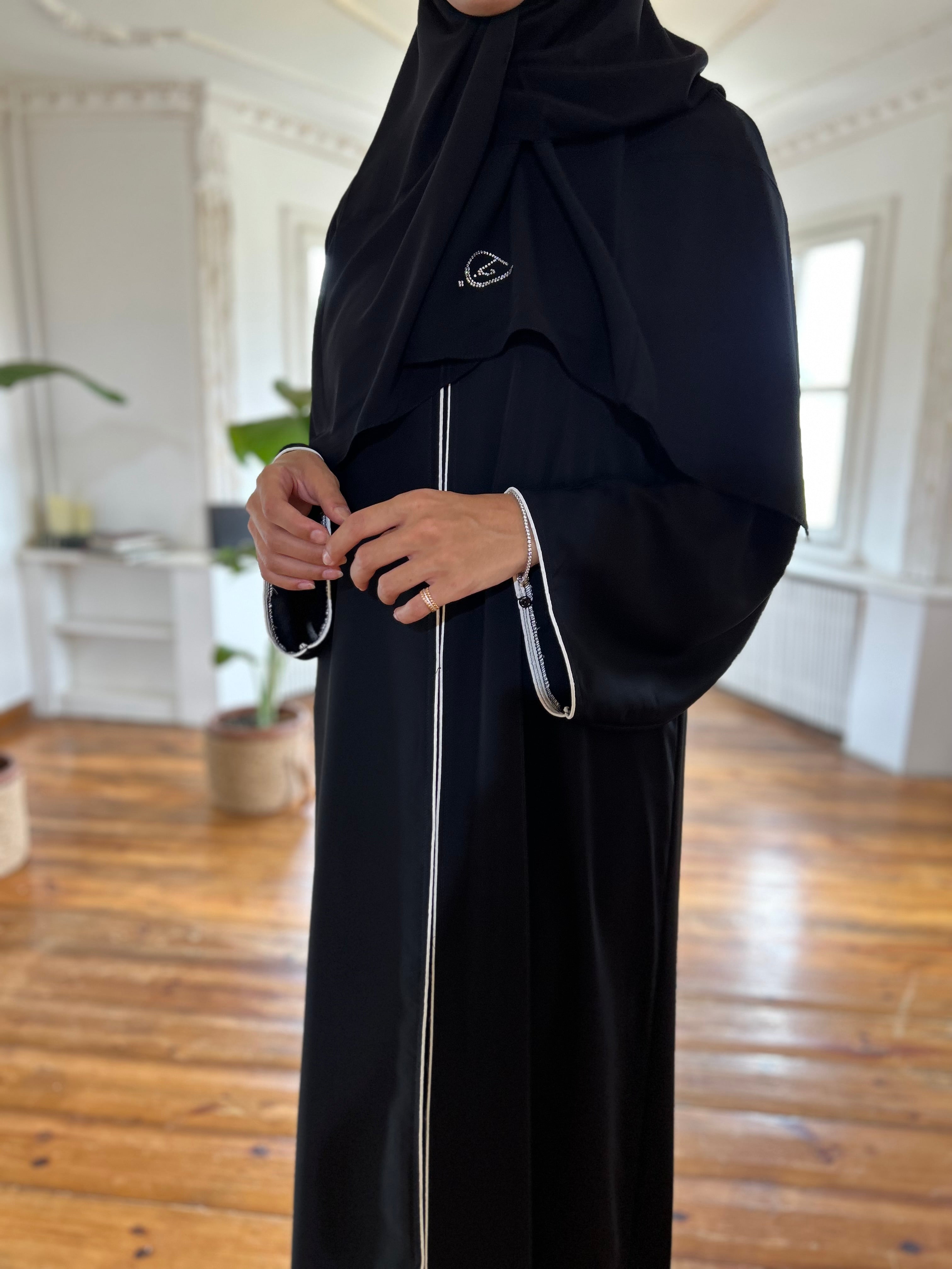 Krem Biyeli Abaya Hubab Abaya