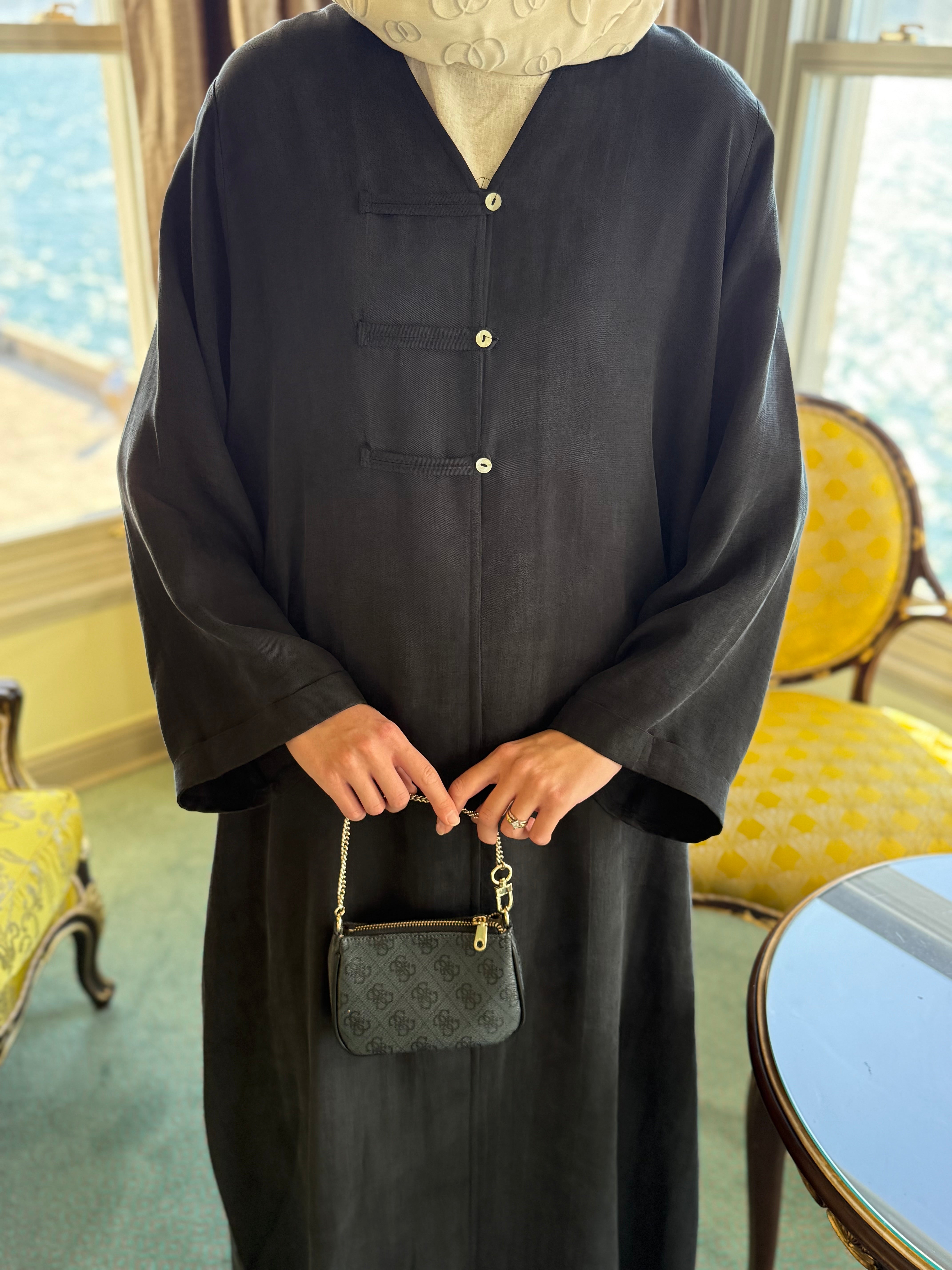 Brit Detaylı Siyah Kupra Abaya Hubab Abaya