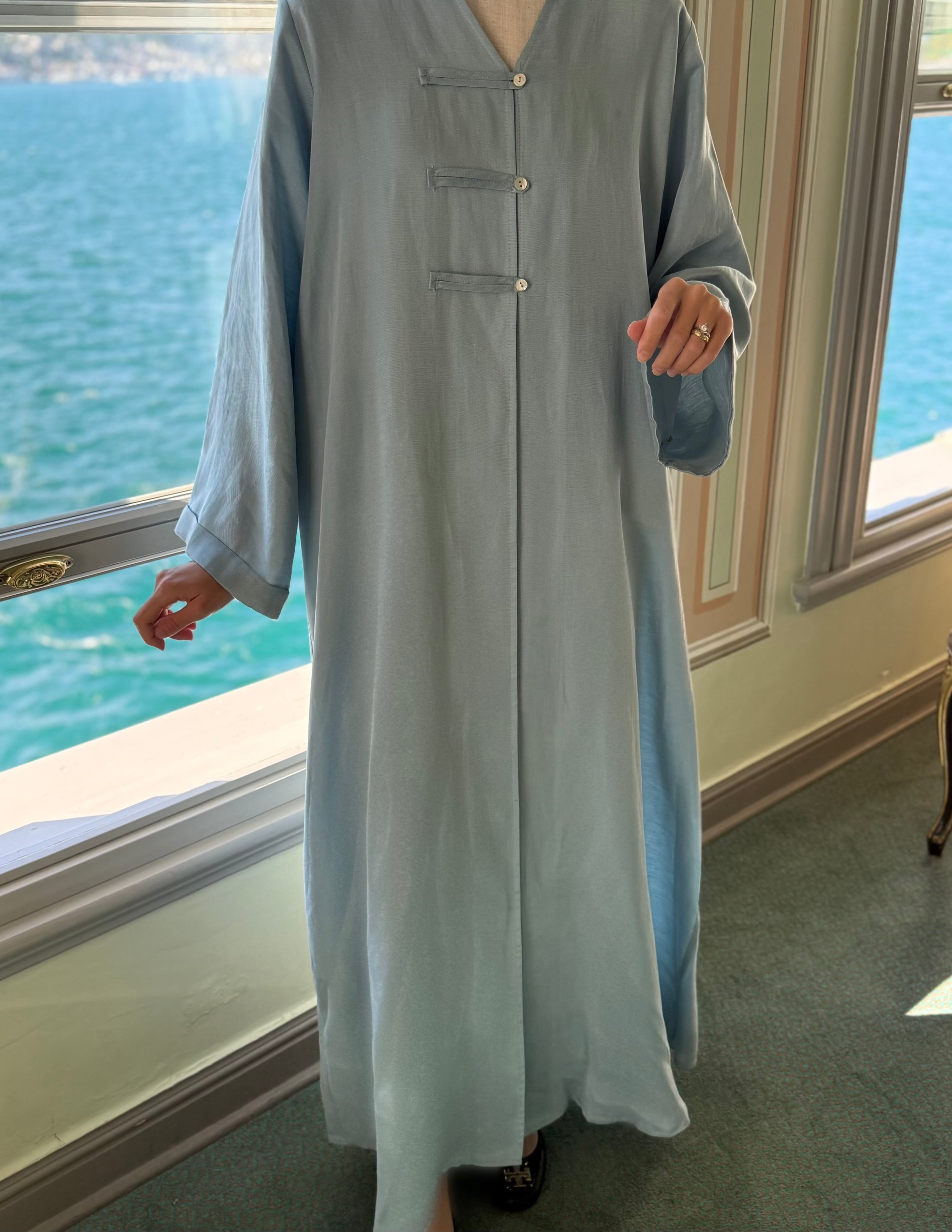 Brit Detaylı Kupra Abaya Hubab Abaya