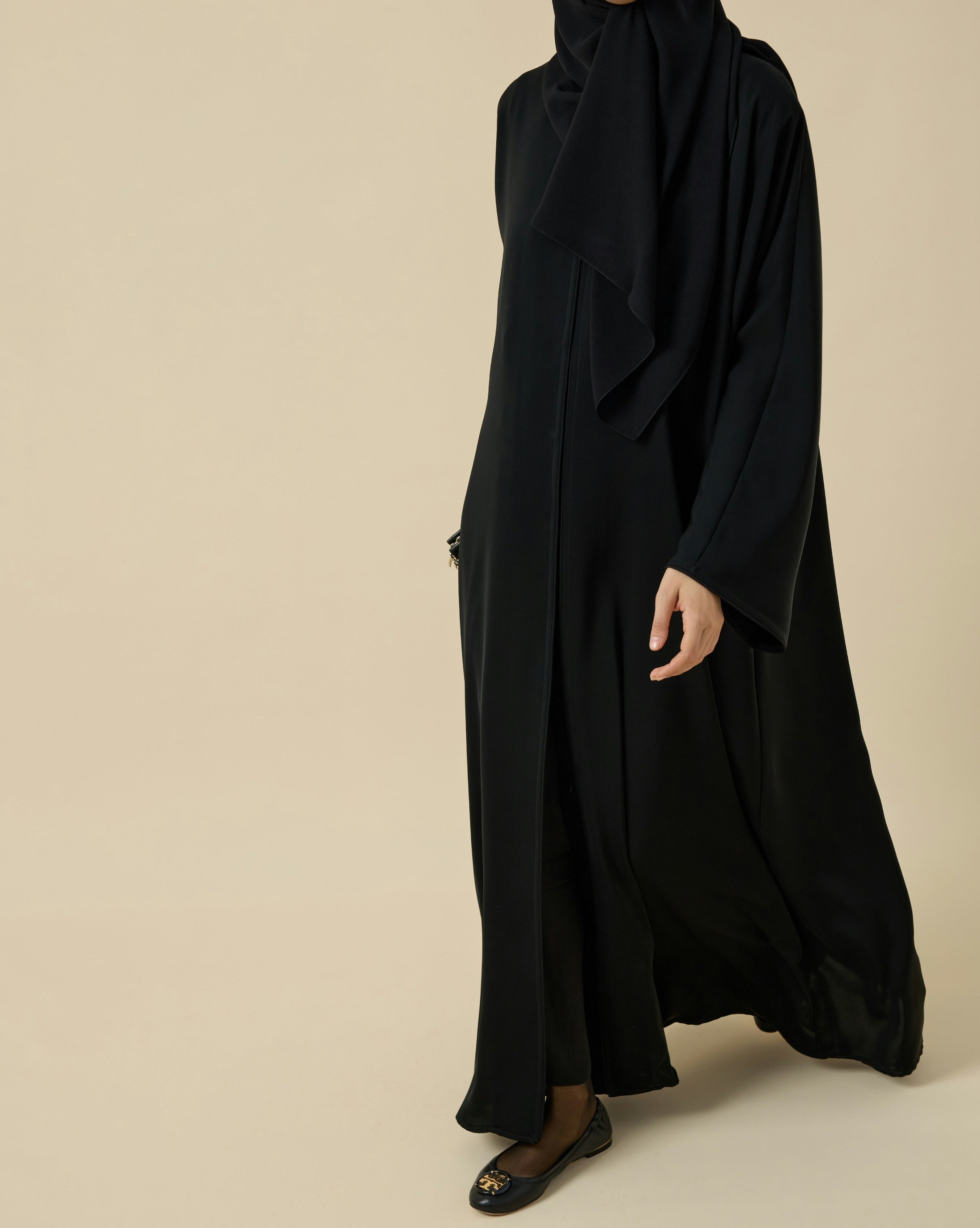 Siyah Biyeli Abaya Hubab Abaya