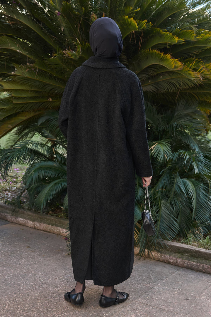 Yaka Detaylı Buklet Kaban Hubab Abaya