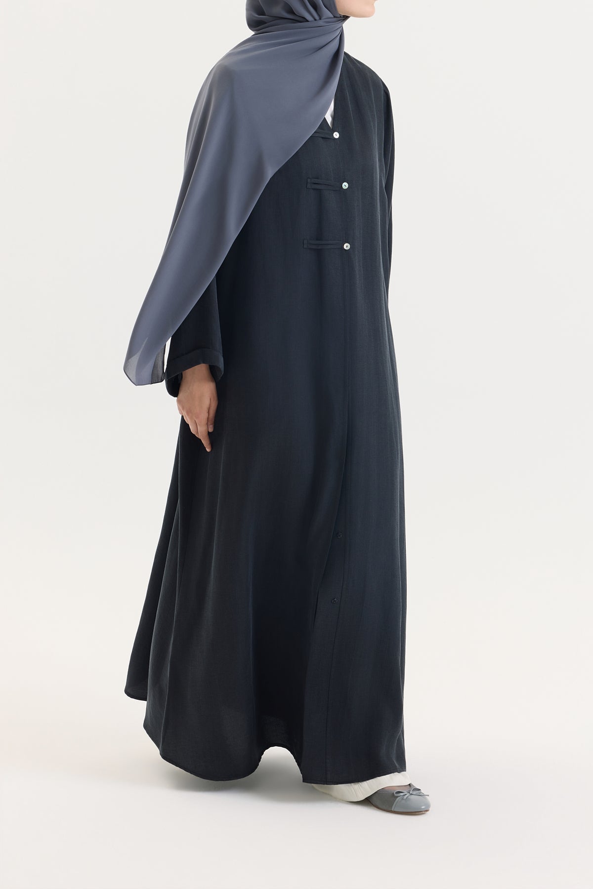Brit Detaylı Siyah Kupra Abaya Hubab Abaya