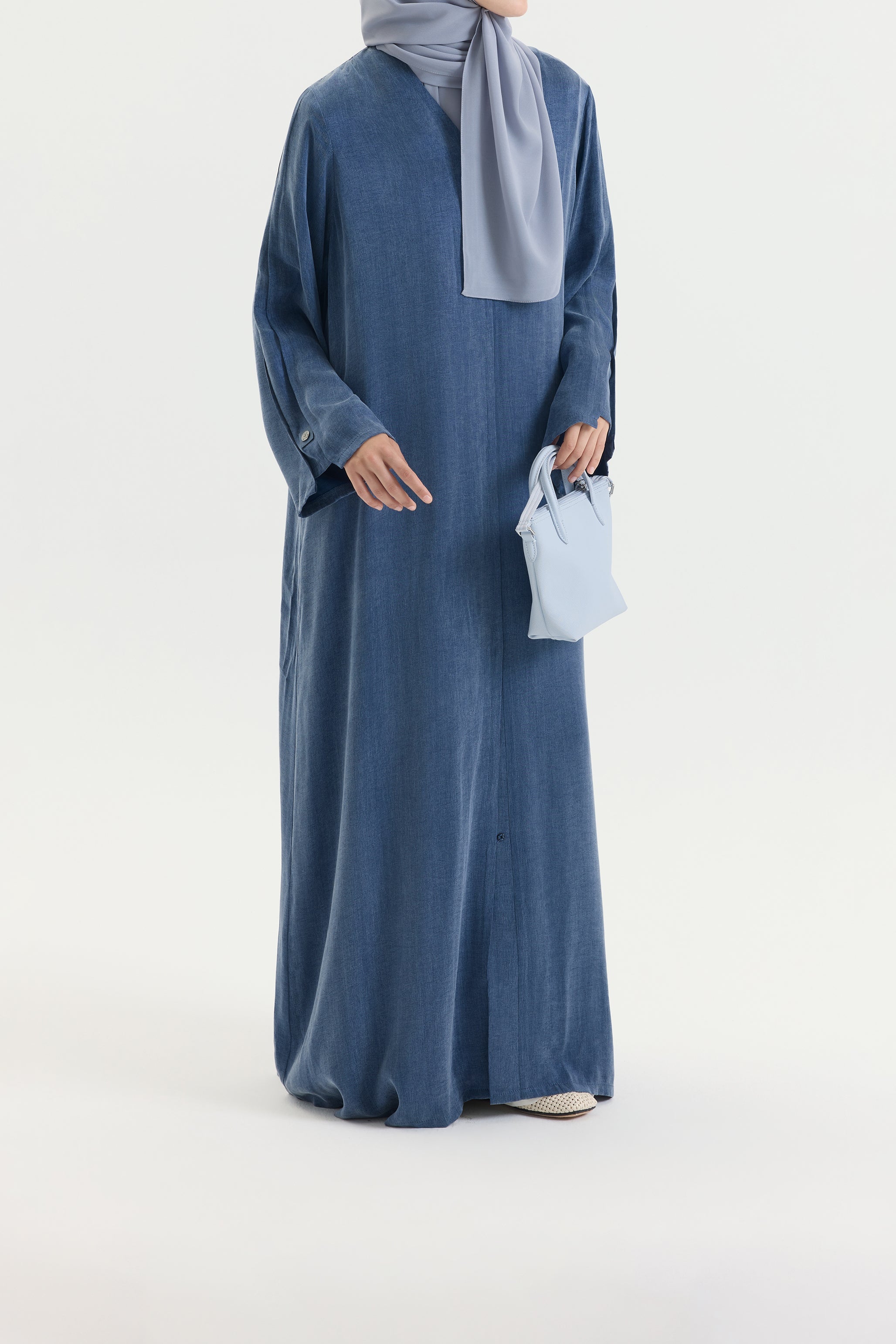 Essential İndigo Abaya Hubab Abaya