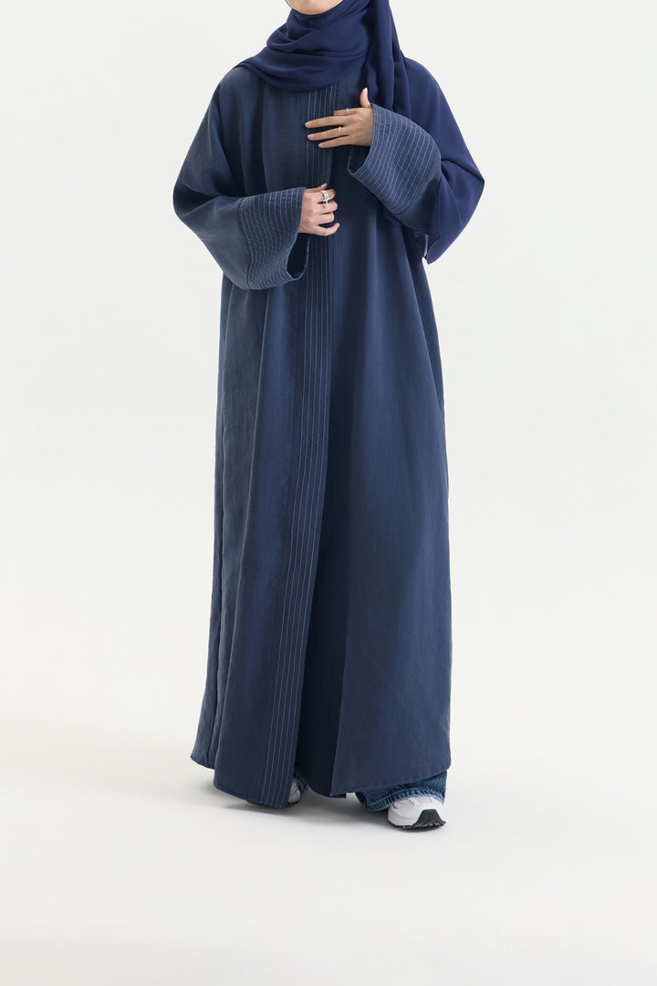 ÇİZGİ DETAYLI LACİVERT TENSEL ABAYA Hubab Abaya