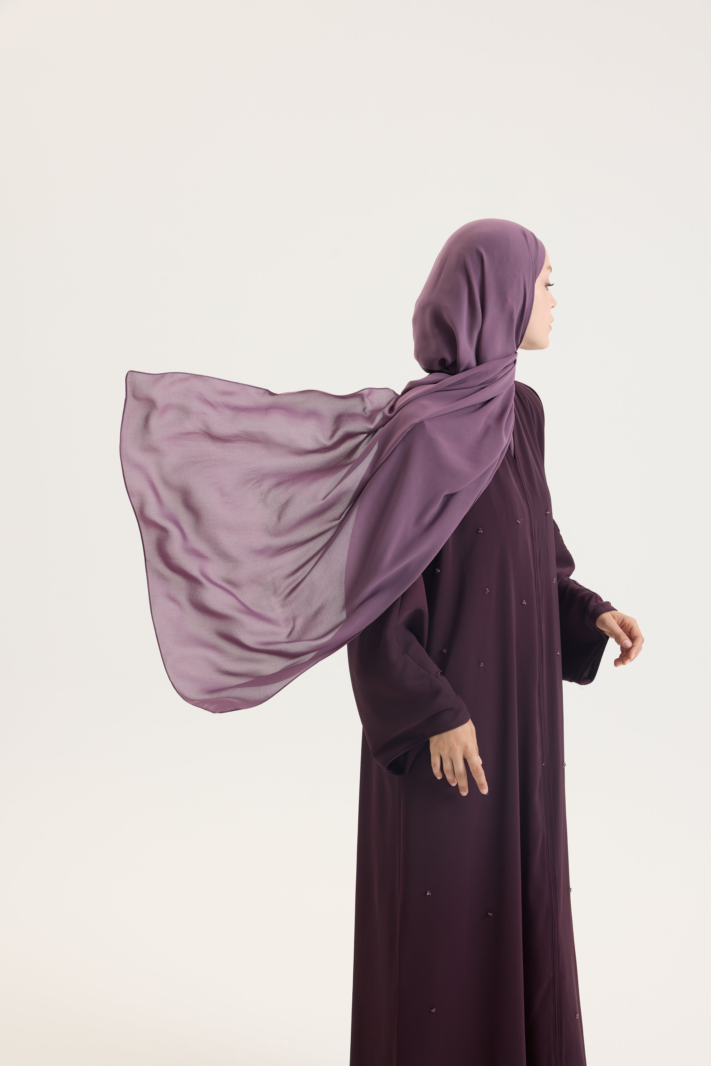 Dila Abaya Berry Luxury Hubab Abaya