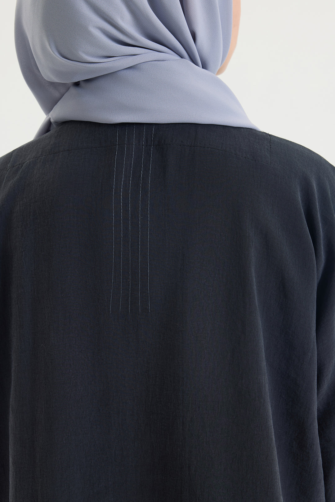 ÇİZGİ DETAYLI SİYAH TENSEL ABAYA