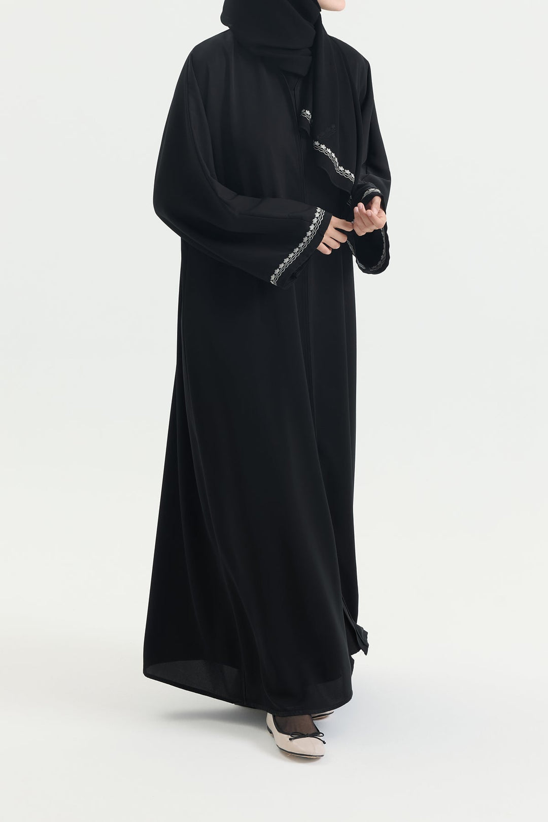 Exclusive Japon İpeği Yonca Nakış Abaya Hubab Abaya