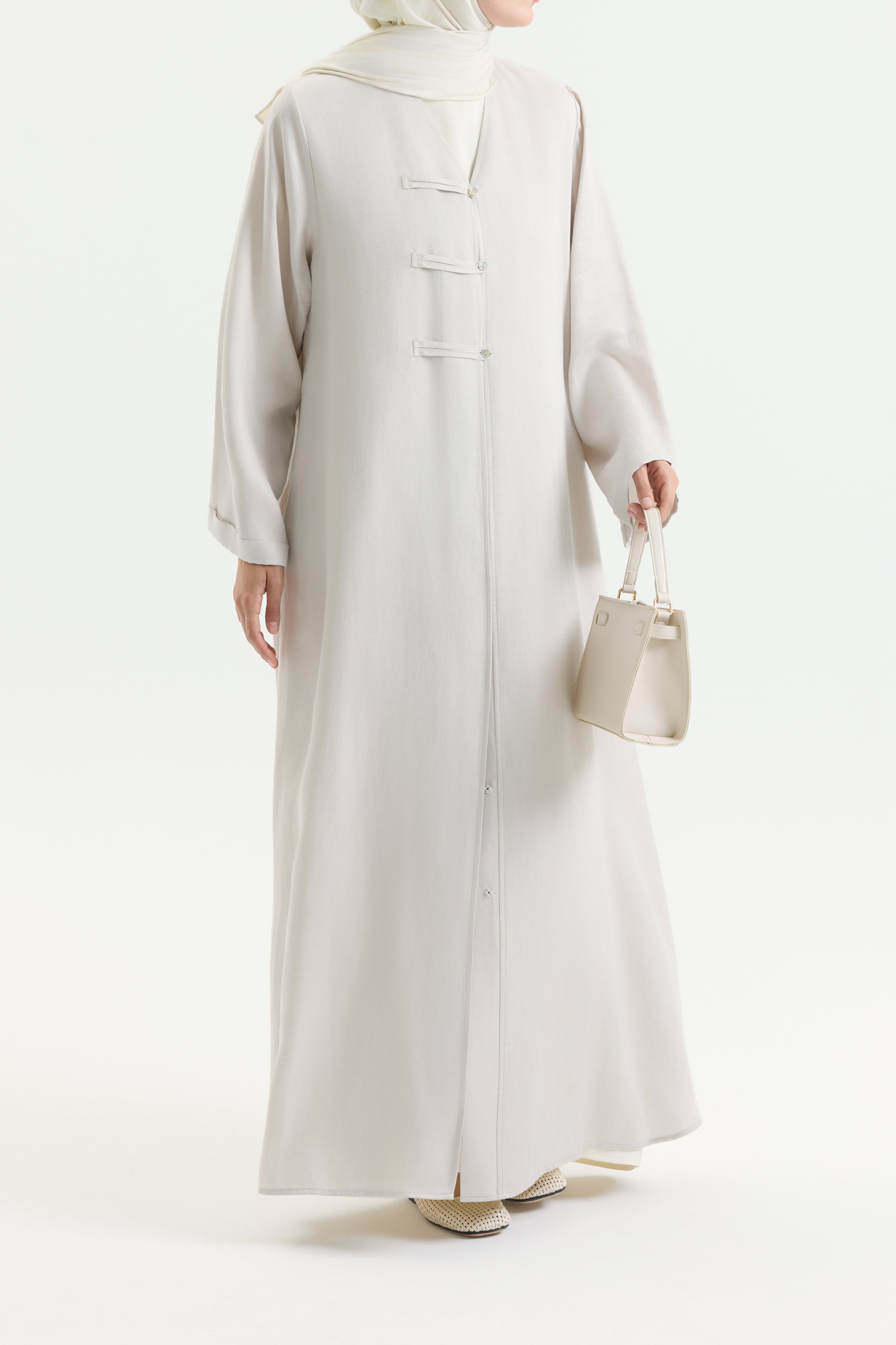 BRİT DETAYLI SEDEF KUPRA ABAYA Hubab Abaya