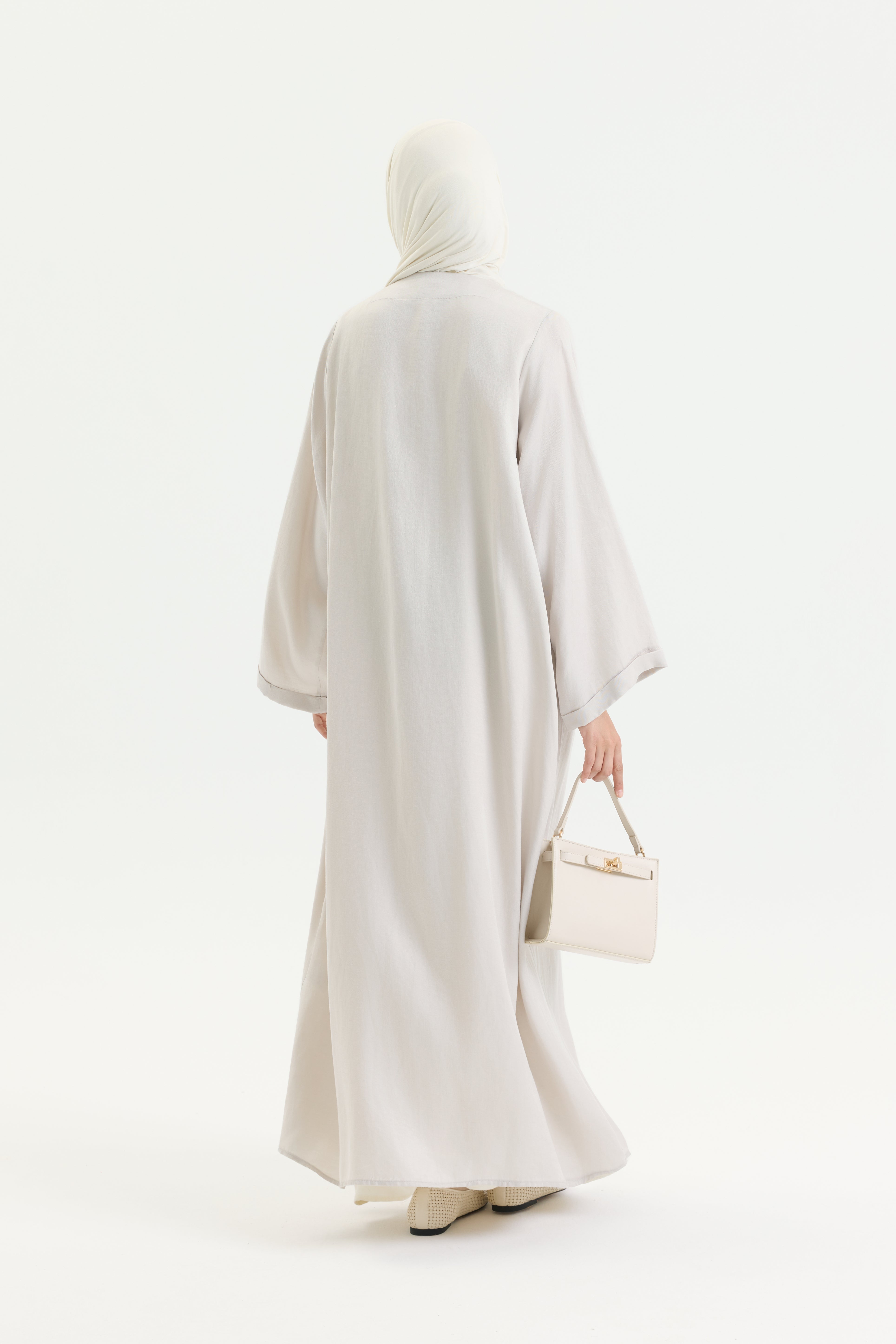 BRİT DETAYLI SEDEF KUPRA ABAYA Hubab Abaya