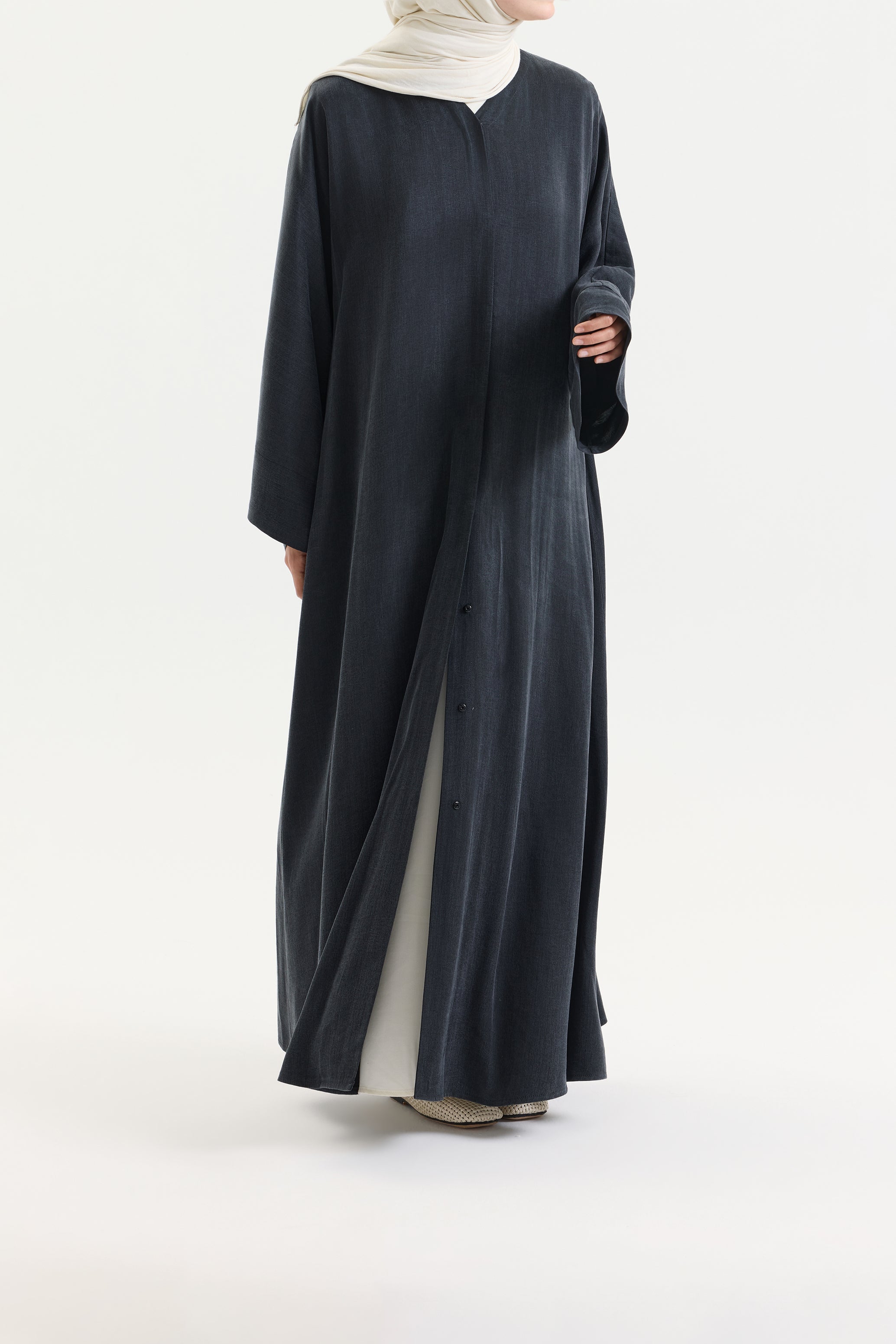 Bambu İpek Antrasit Abaya Hubab Abaya