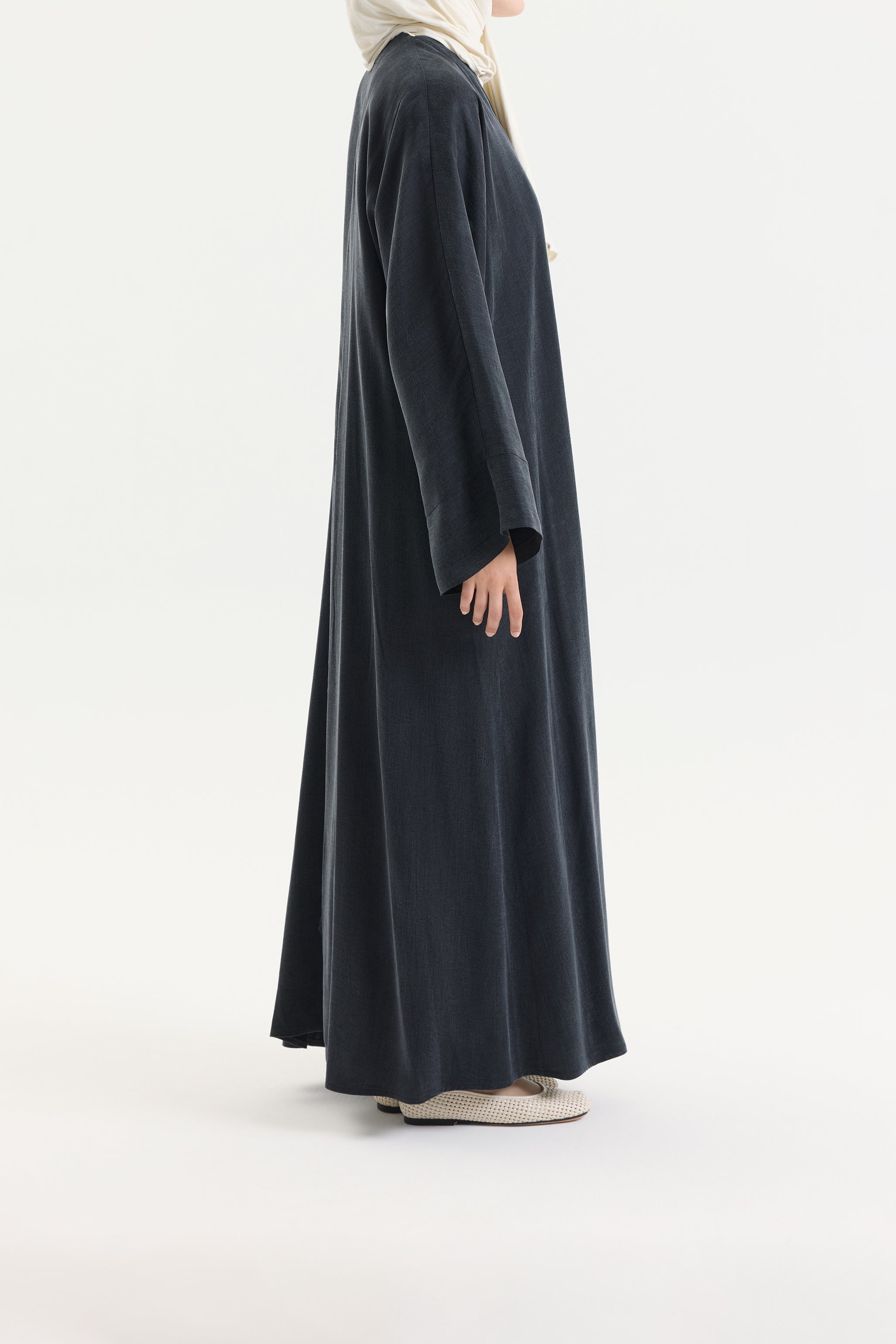 Bambu İpek Antrasit Abaya Hubab Abaya