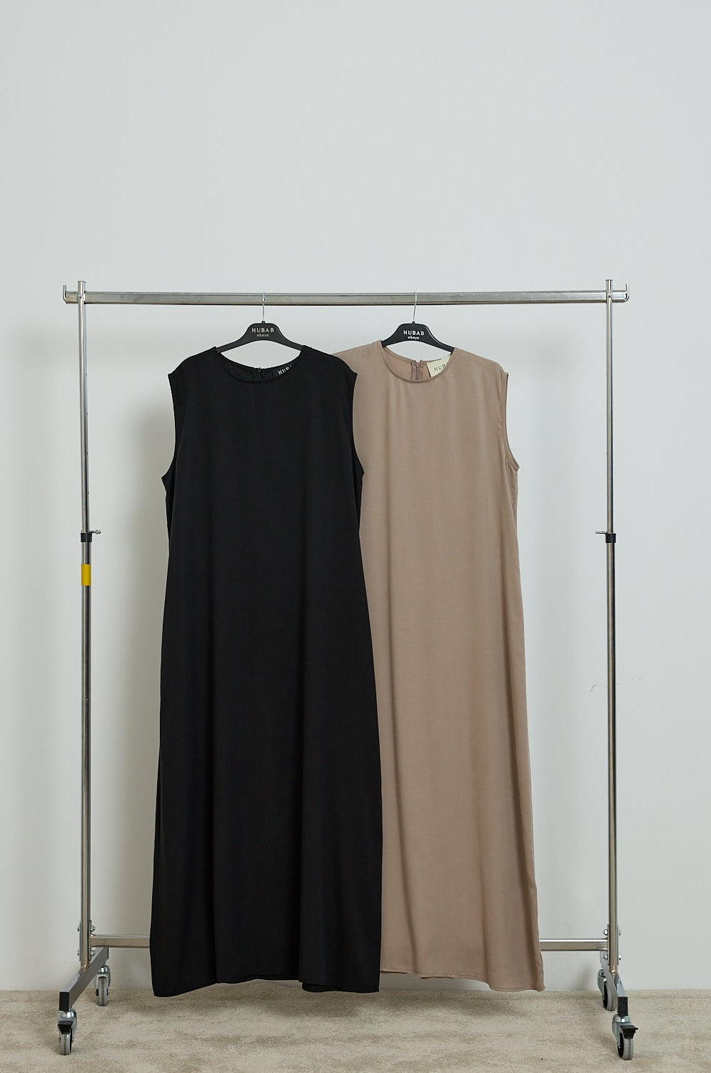 Tensel İpek Taş Rengi Elbise Hubab Abaya