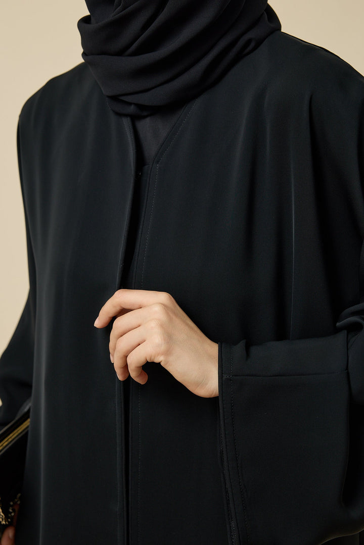 Siyah Biyeli Abaya Hubab Abaya