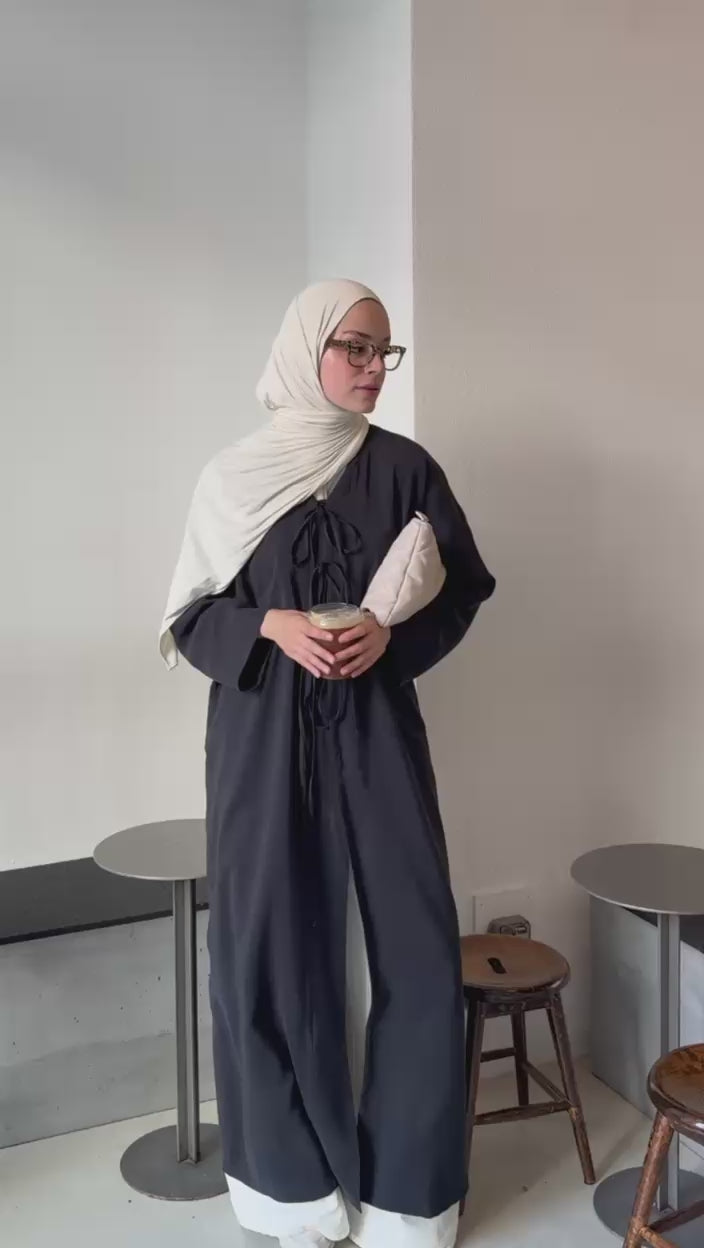 Önden Bağlamalı Siyah Bow Abaya